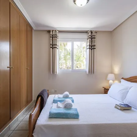 Altamar Townhouse *